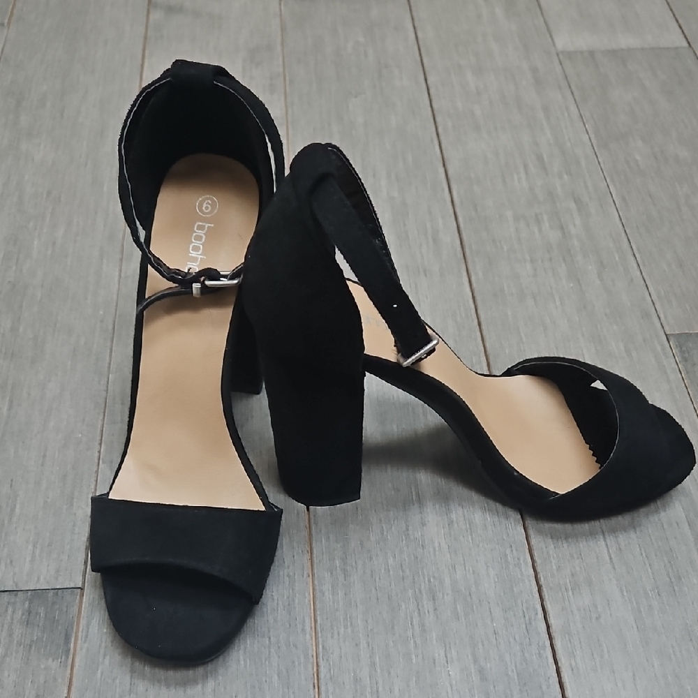 Black Women's Heeled Sandals